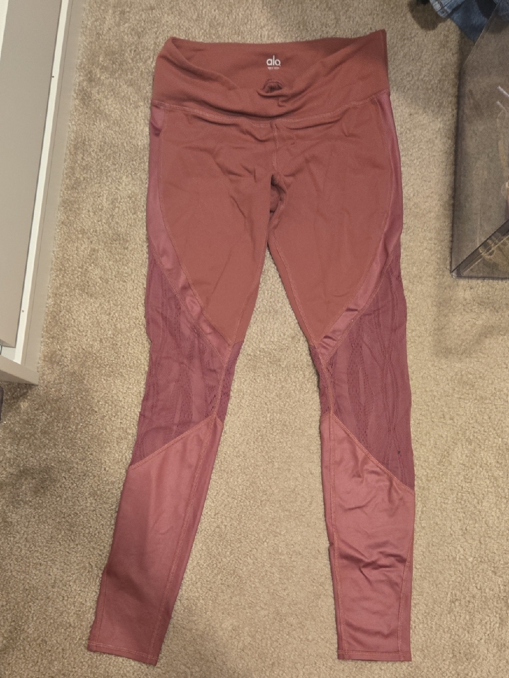 ALO Yoga High-Waist Leggings — Dusty Rose